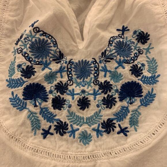 BANDOLINOBLU Women’s Flower Embroidered White Peplum Top / Size: Small - Picture 4 of 9